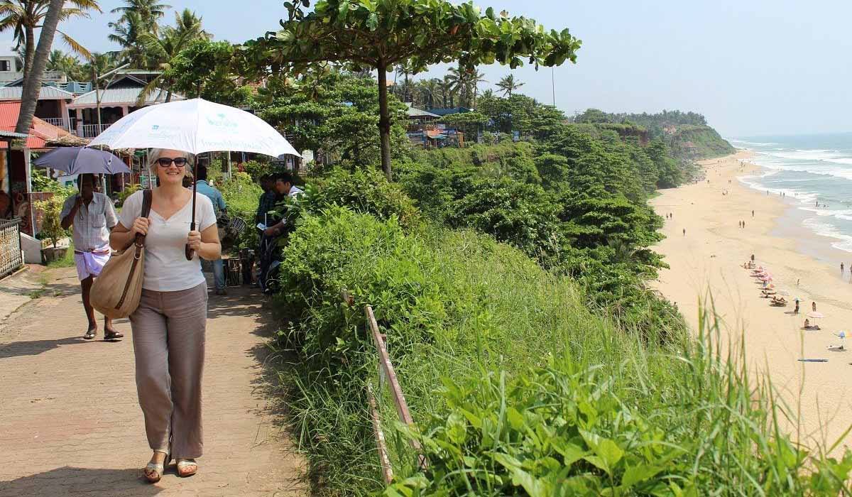 Voyager seul : l'expérience des séjours ayurvédiques et des retraites de Yoga