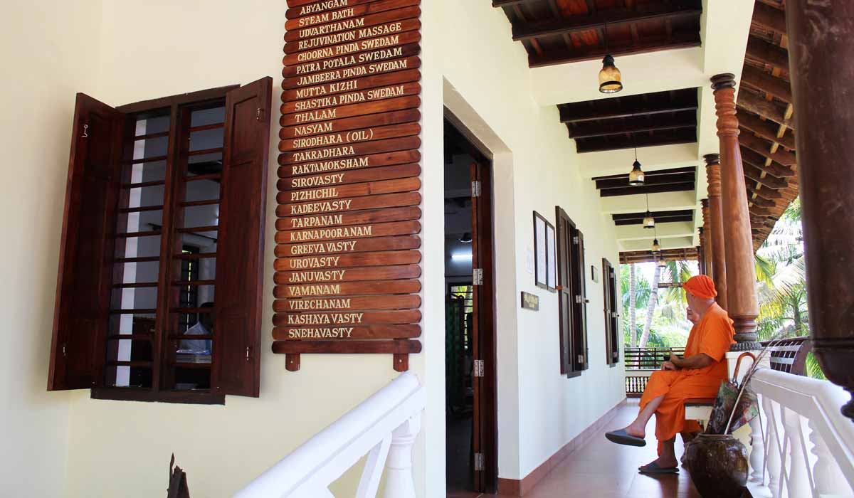 Médecin ayurvédique et thérapeute ayurvédique : quelle différence ?